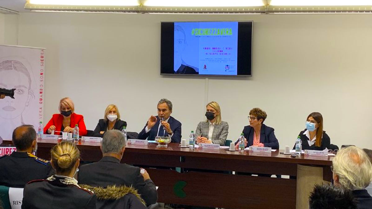 Olbia prima in Sardegna ad aderire a #SicurezzaVera contro la violenza di genere