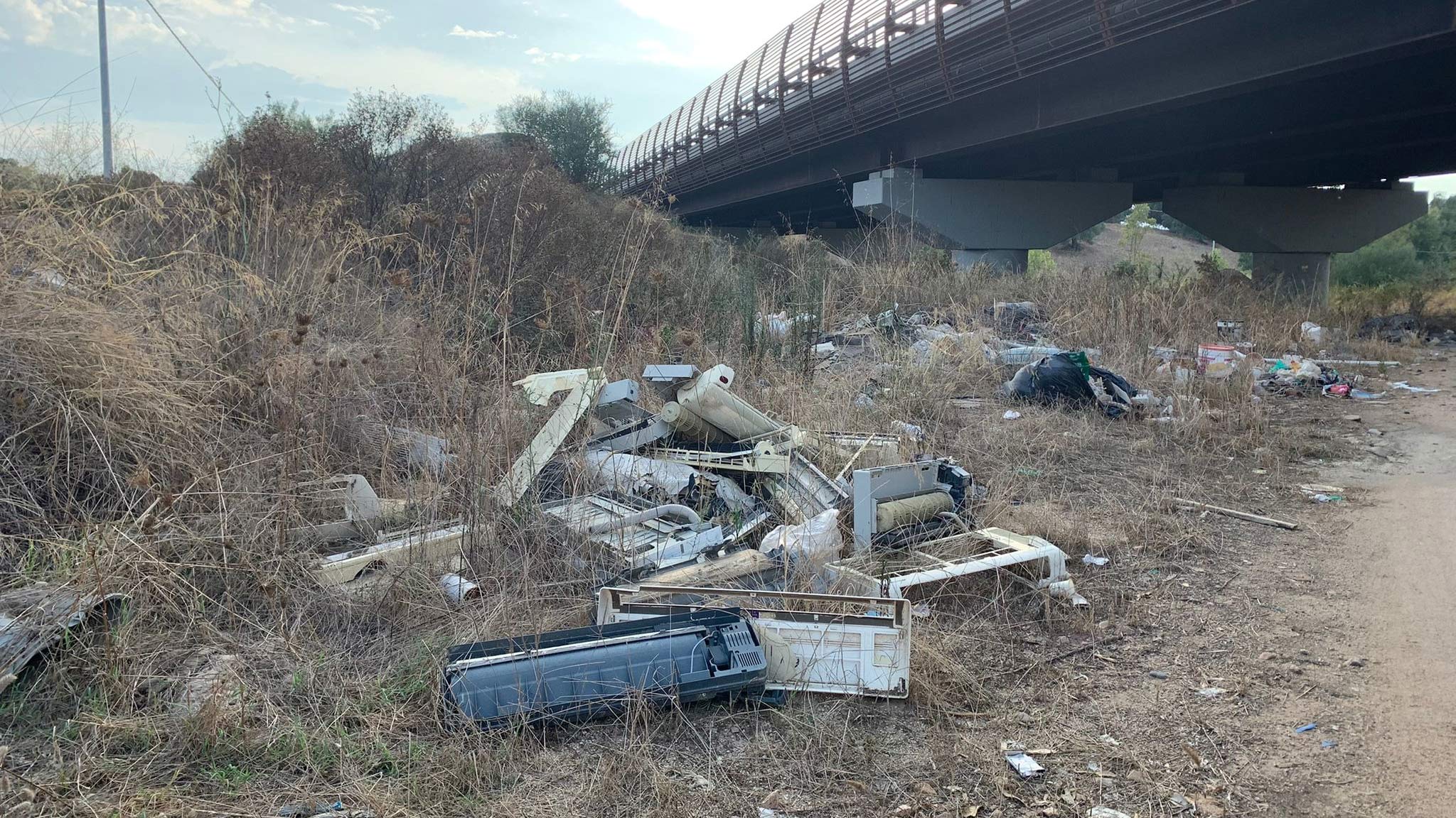 Olbia, rifiuti abbandonati: ad Aspo segnalazioni, mappatura e controllo aree comunali
