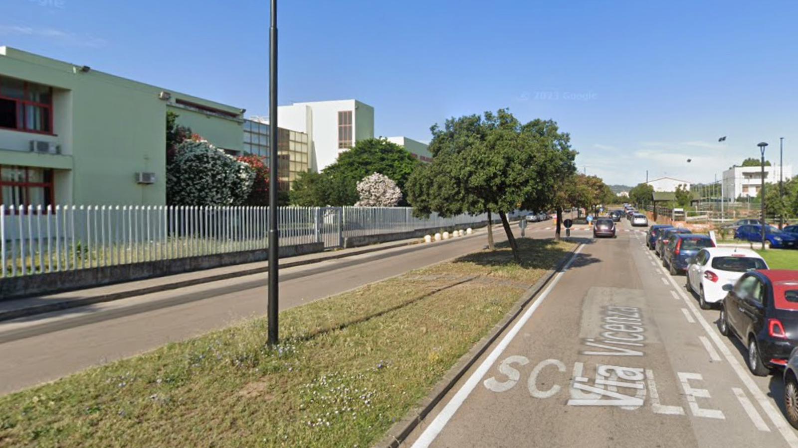 Olbia: strada scolastica in via Vicenza 