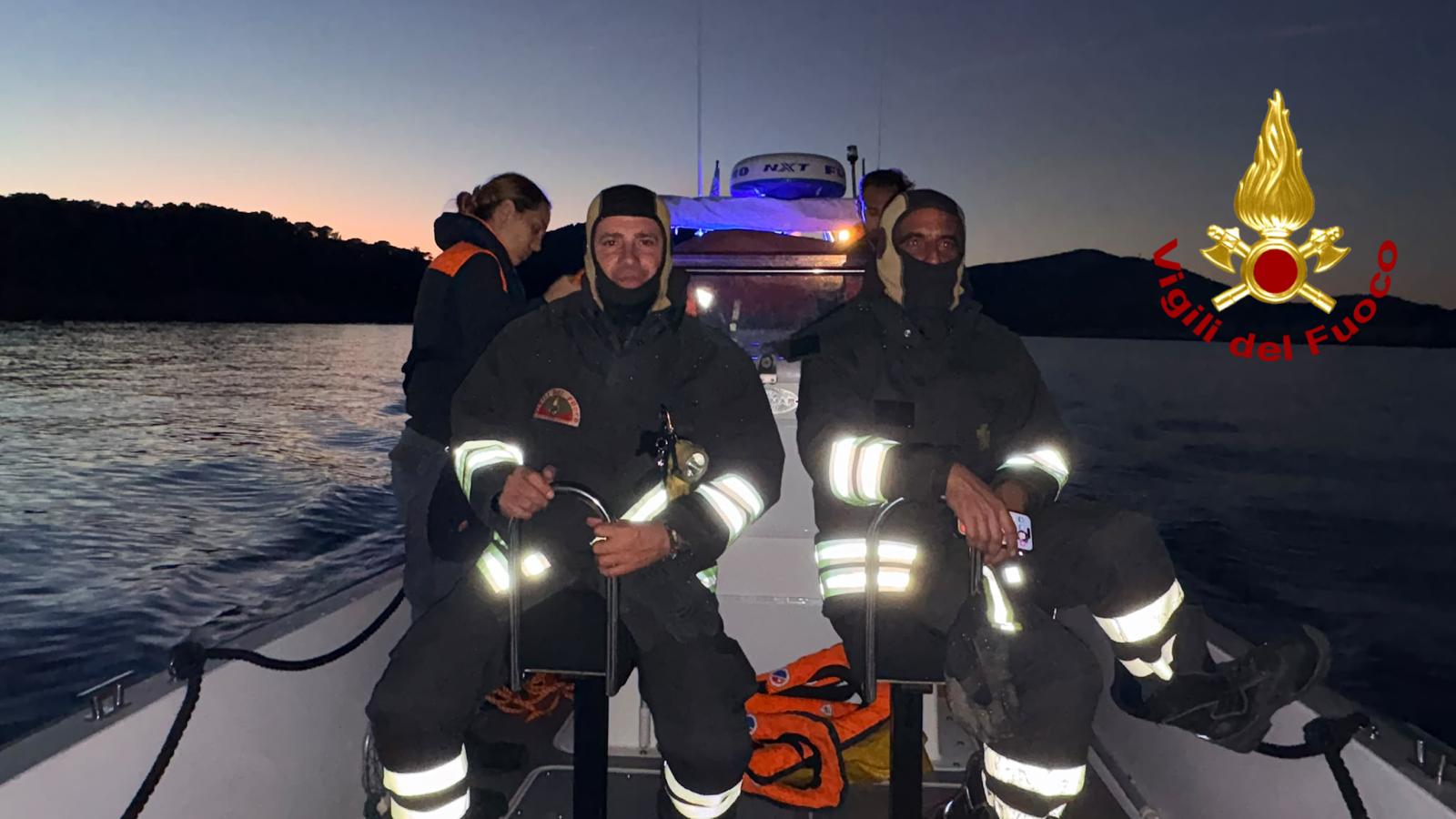 Fuga di gas su un catamarano in navigazione: intervengono i Vigili del Fuoco