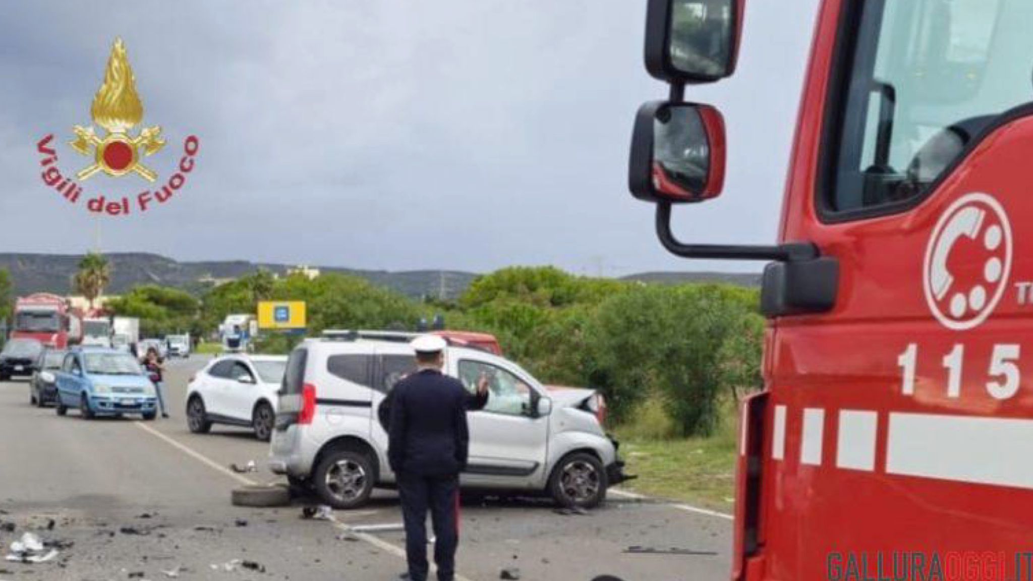 Schianto fra auto: muore una donna