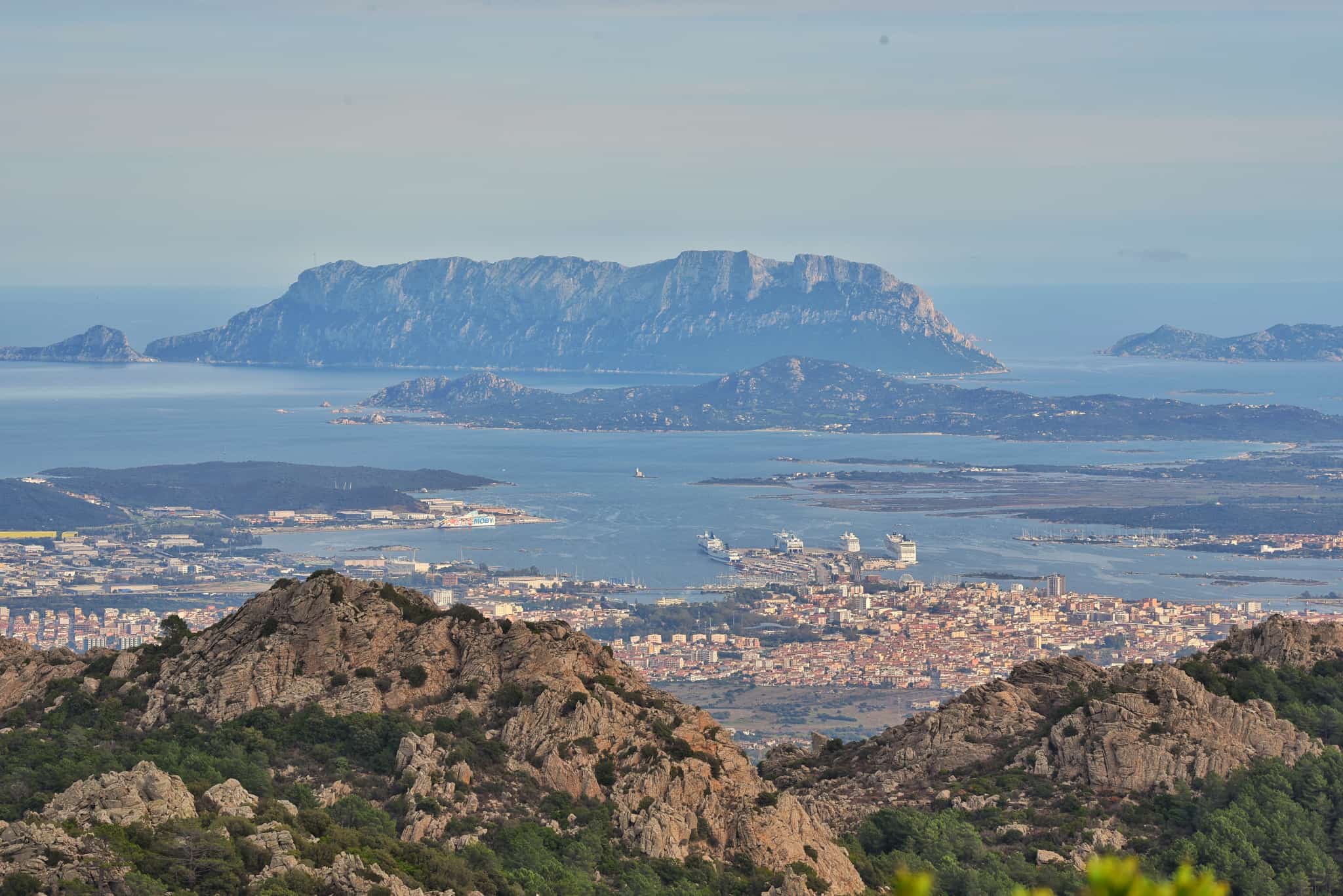 Olbia, nuova cartolina firmata Luigi Sanna