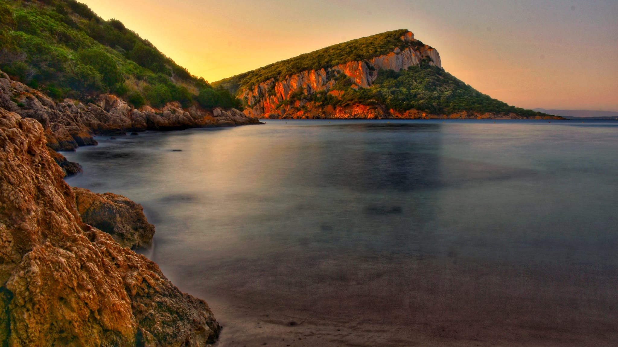 Golfo Aranci, Cala Moresca alle prime luci dell'alba