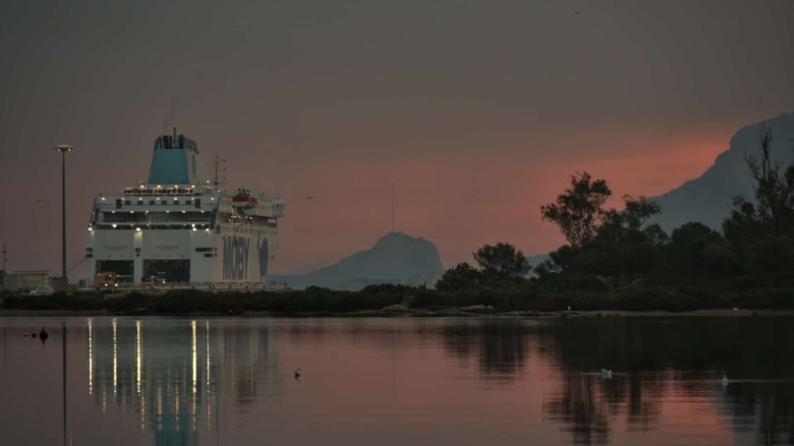 Olbia, una cartolina dal porto